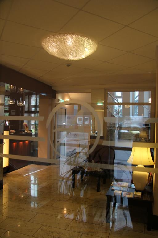 Adena Hotel Бремерхавен Екстериор снимка